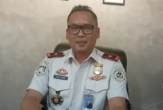Kepala Imigrasi Batam Hajar Aswad menyampaikan ada 4 WNA telah dicekal selama 20 hari, pecekalan tersebut atas permintaan polisi dikarenkan lagi proses hukum tentang Kebakaran Kapal Di Galangan ASL, Batam.