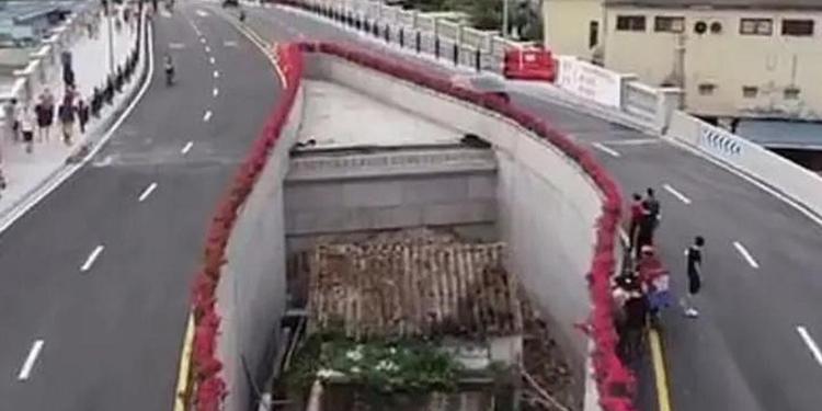 10 Tahun Tolak Pembebasan Lahan, Rumah Wanita Ini di Kelilingi Jalan