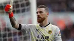 Nama pertama ada Jose Sa. Ia didatangkan ke Wolverhampton menyusul penunjukan manajer baru mereka, Bruno Lage. Pemain 28 tahun tersebut mampu tampil lebih baik dari pendahulunya dengan mencatatkan 11 clean sheet dalam 32 laga. (AFP/Adrian Dennis)