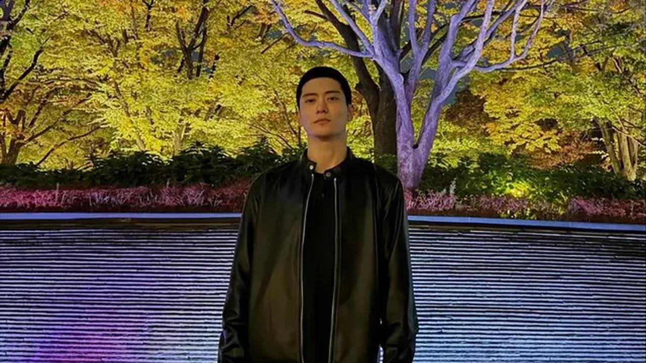 Potret Jaehyun NCT Pamitan Jelang Wamil, Gunakan Rambut yang Dicukur untuk Tulis 1 Kata