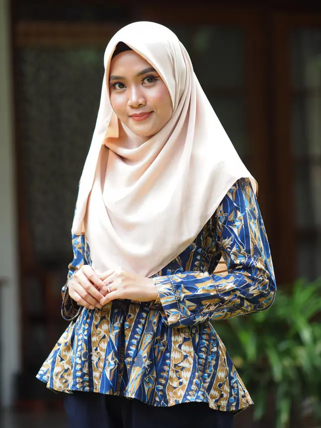 Model Tunik Batik Syari