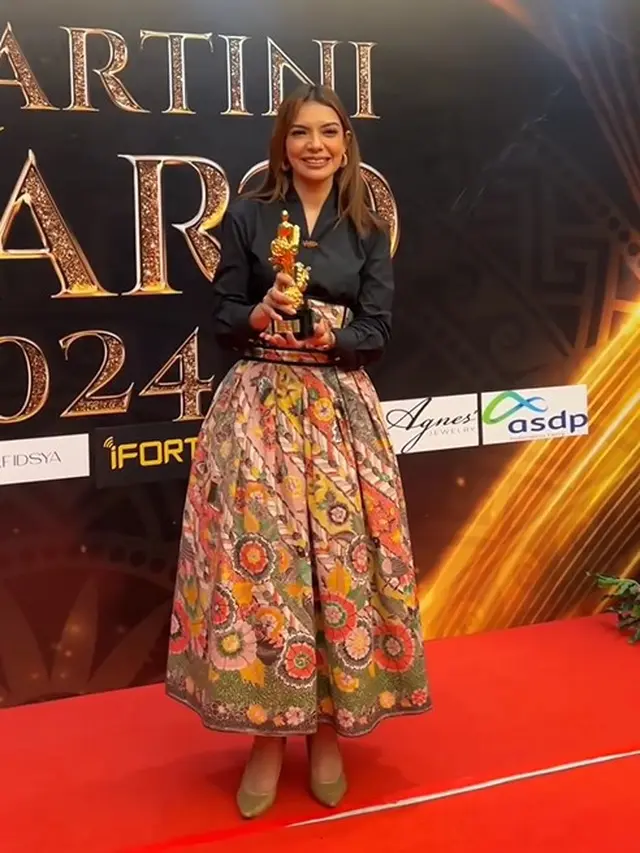Najwa Shihab di RA Kartini Award 2024 (Instagram/claurakiehl)