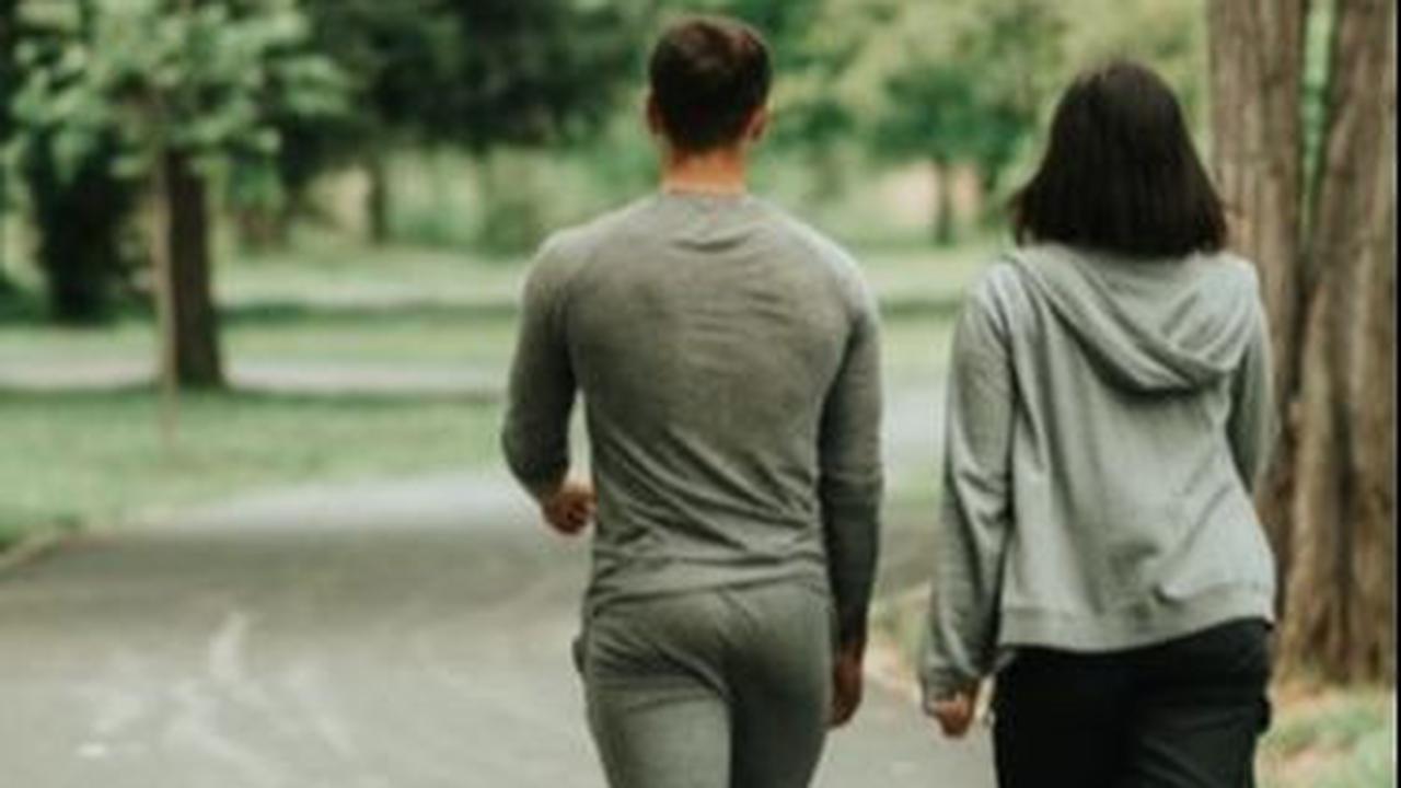 3. Berjalan Kaki