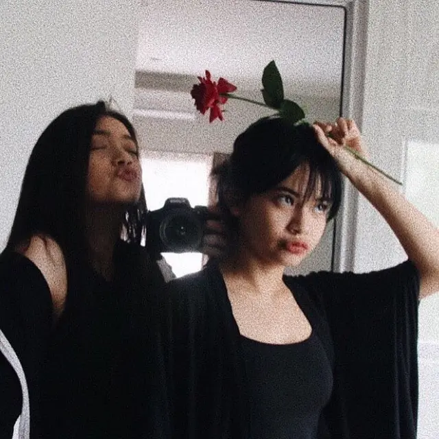 6 Potret Persahabatan Megan Domani dan Hanggini, Bak Saudara Kandung