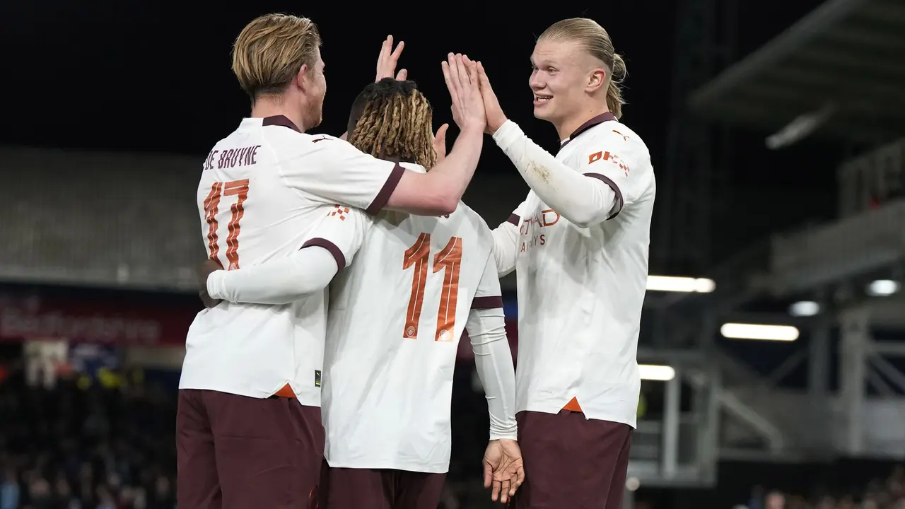 Foto: 5 Gol Erling Haaland dan 4 Assist Kevin De Bruyne Bawa Man City Hancurkan Luton Town untuk Melaju ke Perempatfinal Piala FA 2023/2024