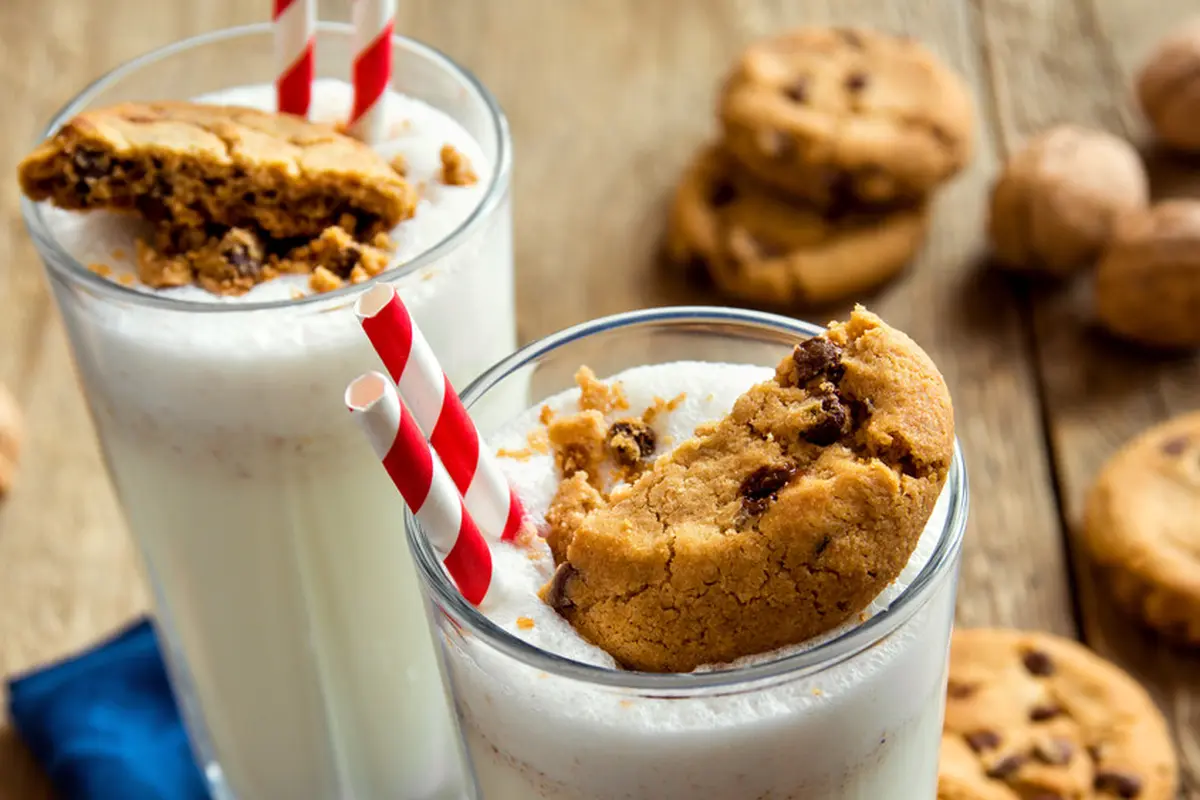 minuman milkshkae butter cookies biskuit