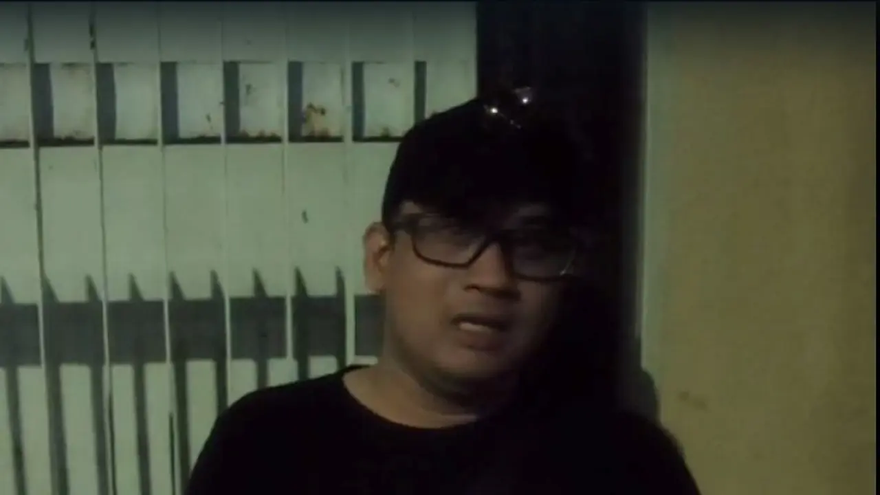 Dimas Yemahura, Lembaga Bantuan Hukum (LBH) Damar Indonesia yang mendampingi kasus kematian Dini Sera Afrianti (29) (Dian Kurniawan/Liputan6.com)