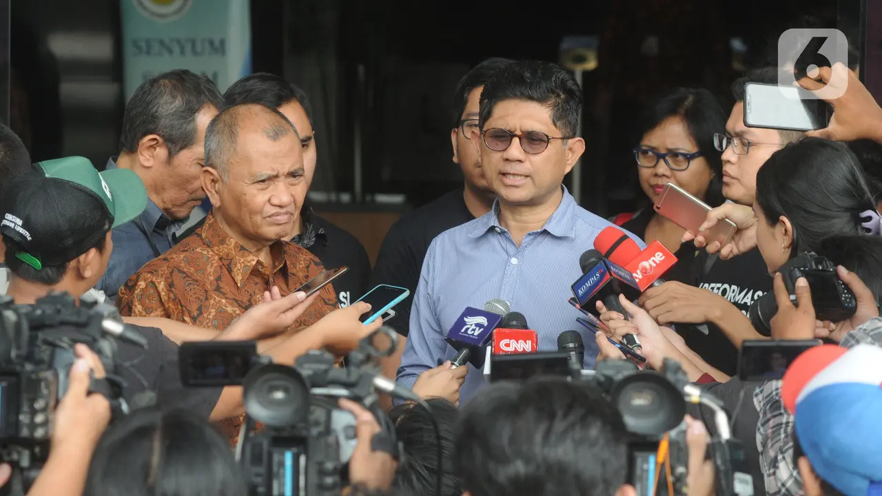Pimpinan KPK Ikut Ajukan Uji Materi UU KPK ke MK