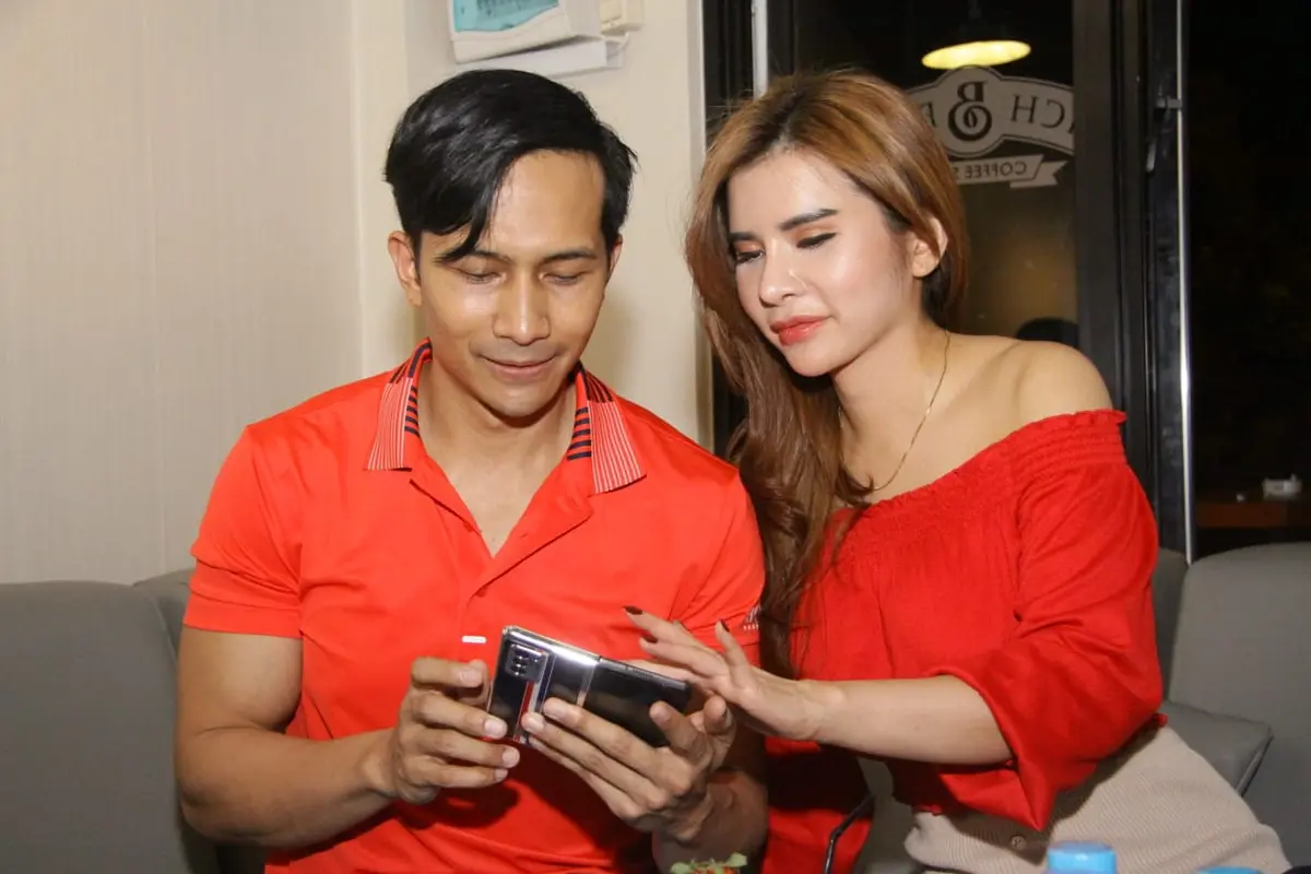Arga Rizkian hanya teman bisnis dengan Maria Vania