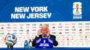 Keunikan lain ditemui KLY Sports adalah peran vital interpreter atau juru bahasa dalam sesi konferensi pers tersebut. (Bola.com/Hery Kurniawan/Adv/Powerade)