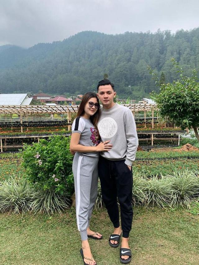 Baru Sebulan Melahirkan, Ini 6 Potret Terbaru Nella Kharisma Kembali Langsing