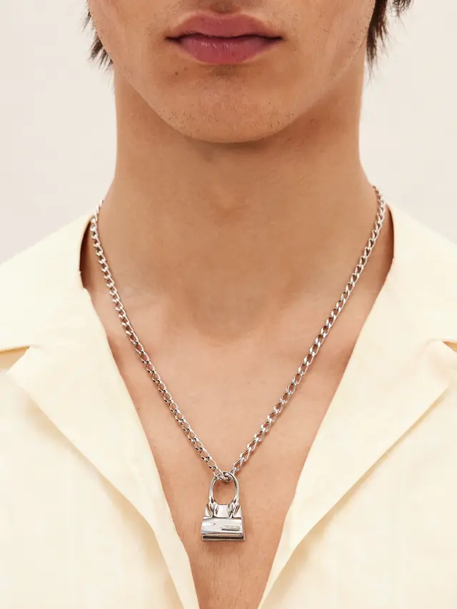 Jacquemus Rilis Kalung Le Chiquito