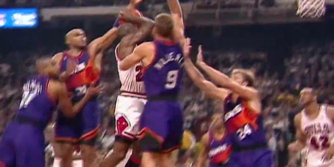 VIDEO: Flashback NBA, Saat Michael Jordan Cetak 55 poin Melawan Phoenix Suns Tahun 1993