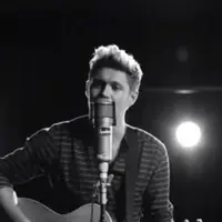"This Town", single perdana Niall Horan 