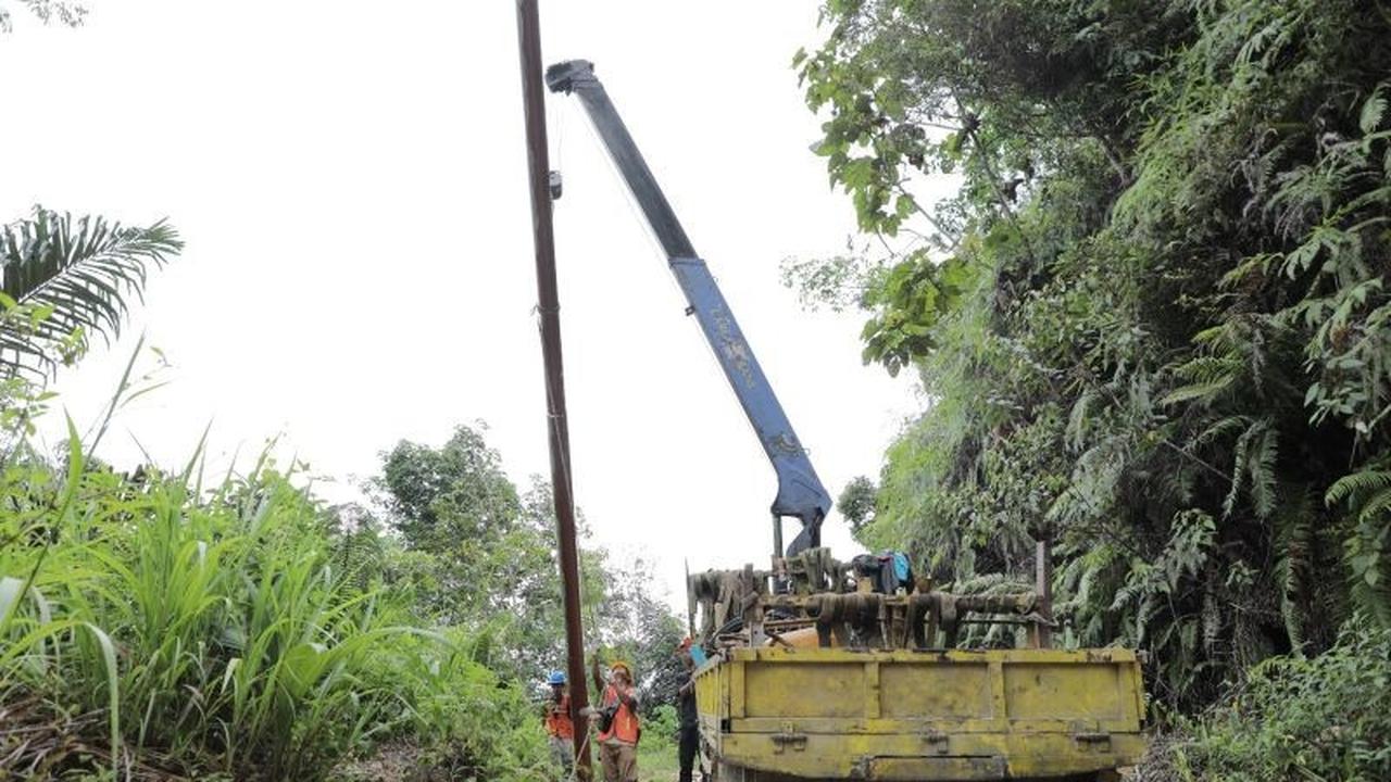 PLN Sumut Percepat Pembangunan Listrik Desa, Dorong Ekonomi Lokal Tapanuli Tengah