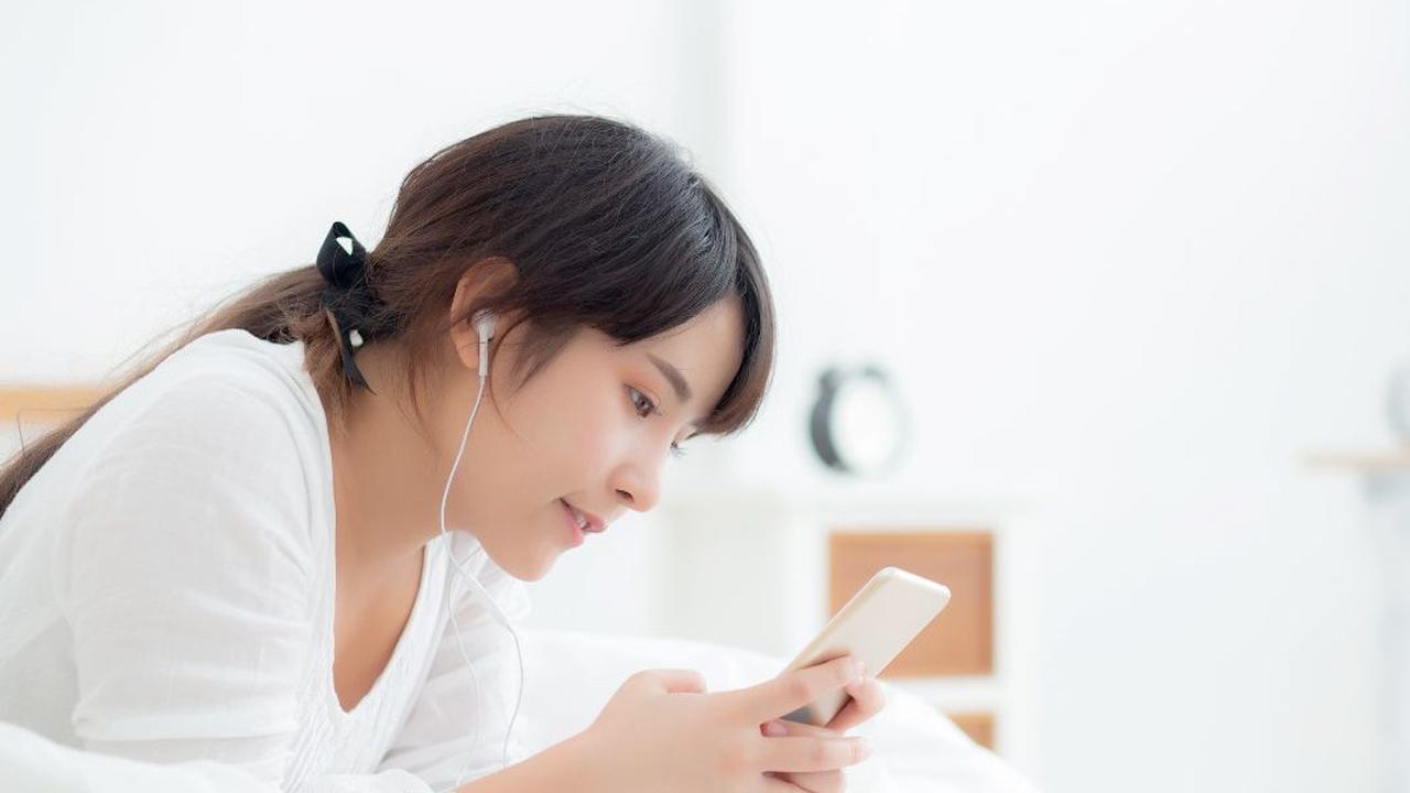 Sering Pakai Earphone? Waspadai Masalah Pendengaran di Usia Muda