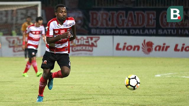 Engelberd Sani (Madura United)