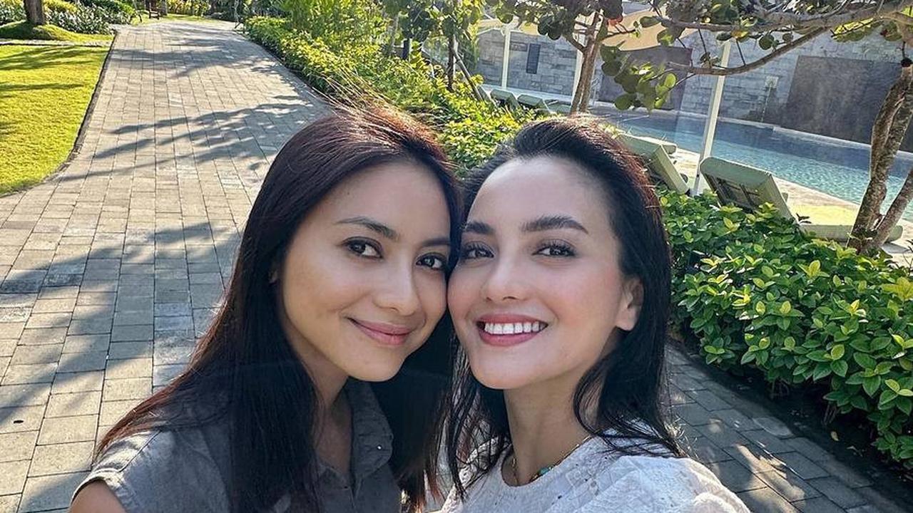 Sibling Goals! Potret Ririn Ekawati dan Rini Yulianti yang Selalu Kompak Meski sama-sama Sibuk