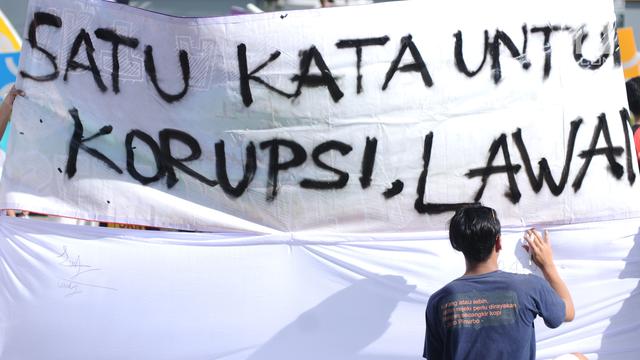 Peringati Hari Antikorupsi Sedunia di Car Free Day