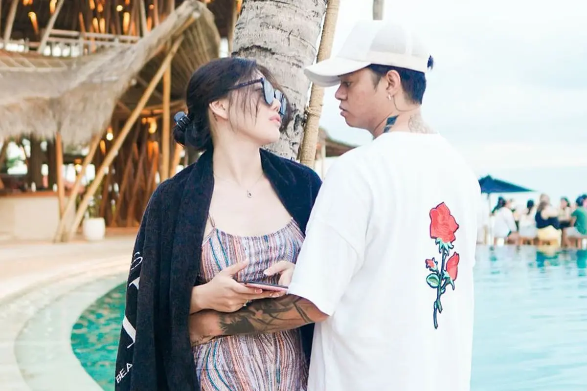 Reza Arap dan Wendy Walters