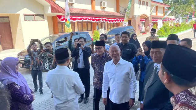 Ketua Badan Anggaran DPR Said Abdullah menyambangi Institut Agama Islam Negeri (IAIN) Madura yang berada di Pamekasan.