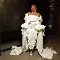 Lihat di sini penampilan Lizzo kenakan dress rancangan desainer RI, Harry Halim di  Red Carpet Beyoncé's 'Renaissance' Movie Premiere. [Foto: IG/reginaldreisman]