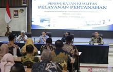Tahukah Anda, Petugas Loket adalah Wajah BPN? Ini Upaya BPN Jatim Tingkatkan Pelayanan Pertanahan