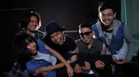 Jado adalah band pendatang baru asal Bukittinggi, Sumatera Selatan.