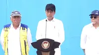 Presiden Jokowi meresmikan SPAM di Lampung. Proyek senilai Rp1,38 triliun itu diklaim memiliki kualitas air lebih jernih dari air minum kemasan. (Foto: Youtube Sekretariat Presiden)