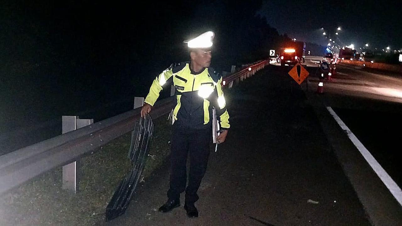 Mobil Sigra Tubruk Truk, Tiga Penumpang Meninggal Dunia