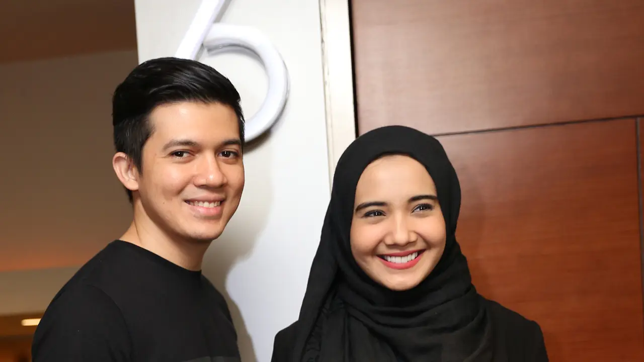 [Bintang] Irwansyah - Zaskia Sungkar