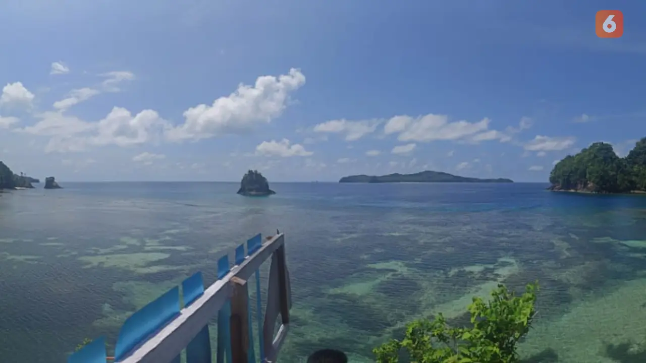 Lokasi wisata Pantai Tambung, Pantai yang berada di pesisir Pulau Sangihe (Arfandi Ibrahim/Liputan6.com)