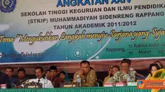 Citizen6, Sidrap: Yudisium Sarjana Angkatan XXIV Mahasiswa STKIP Muhammadiah Rappang, Kabupaten Sidrap TA 2011/2012 diadakan pada, Sabtu (10/3). (Pengirim: Abdi Mantaring)