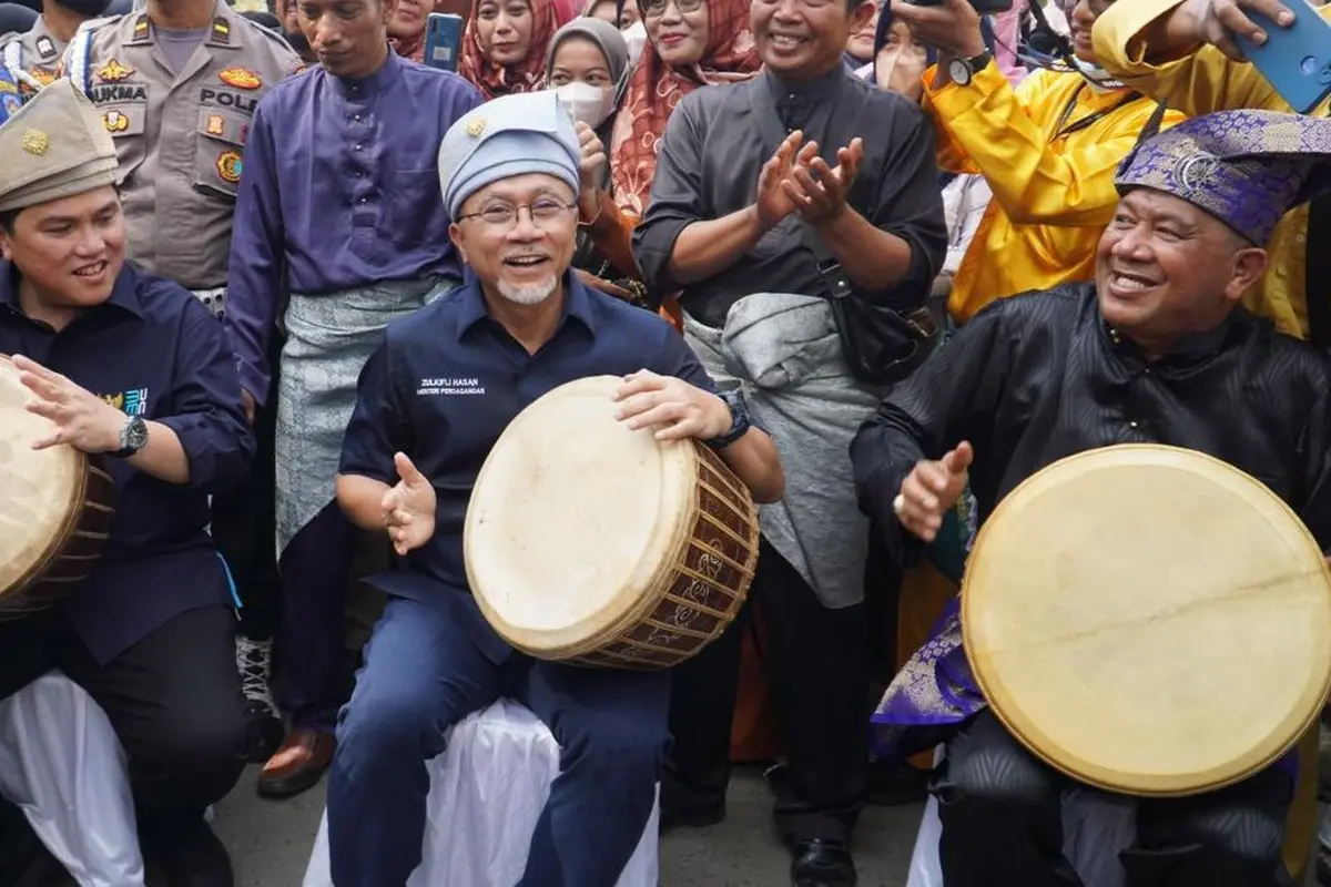 Menteri Perdagangan yang juga Ketua Umum PAN Zulkifli Hasan