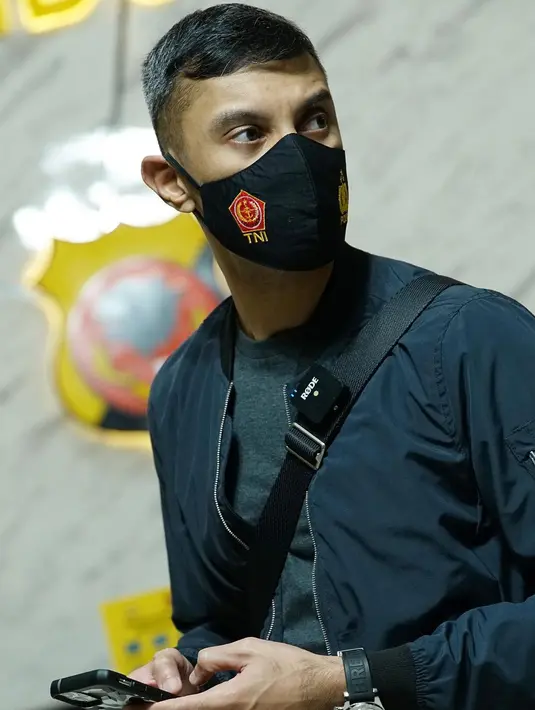 Pria yang pernah dikabarkan dekat dengan Ayu Ting Ting ini mengatakan banyak buruh harian, pedagang, dan rakyat yang tidak memiliki gaji bulanan, merupakan yang paling banyak terimbas. (Instagram/didiriyadi_official)