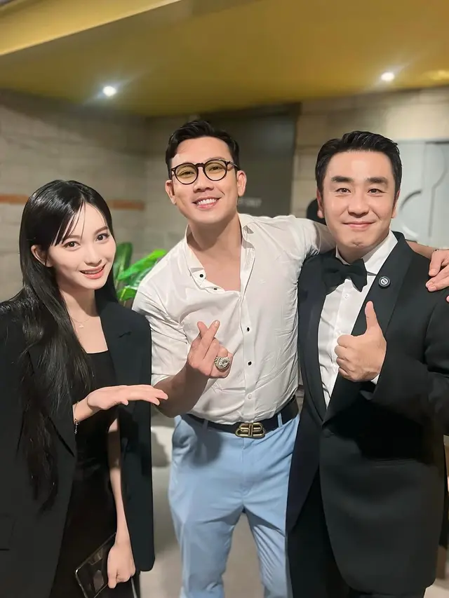 7 Potret Ryu Seung Ryong dan Kal So Won di Promosi Film 2nd Miracle in Cell No. 7