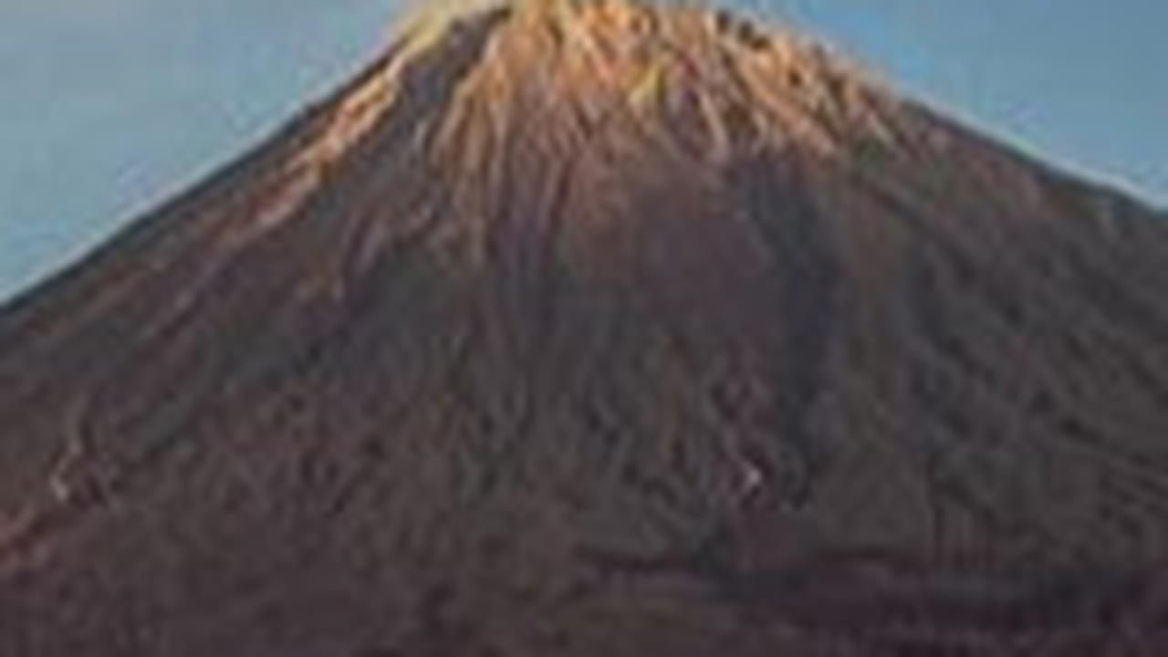 PVMBG: Gunung Semeru Sedang Tidak Baik-Baik Saja, Awan Panas dan Lahar Bisa Mencapai 17 Km