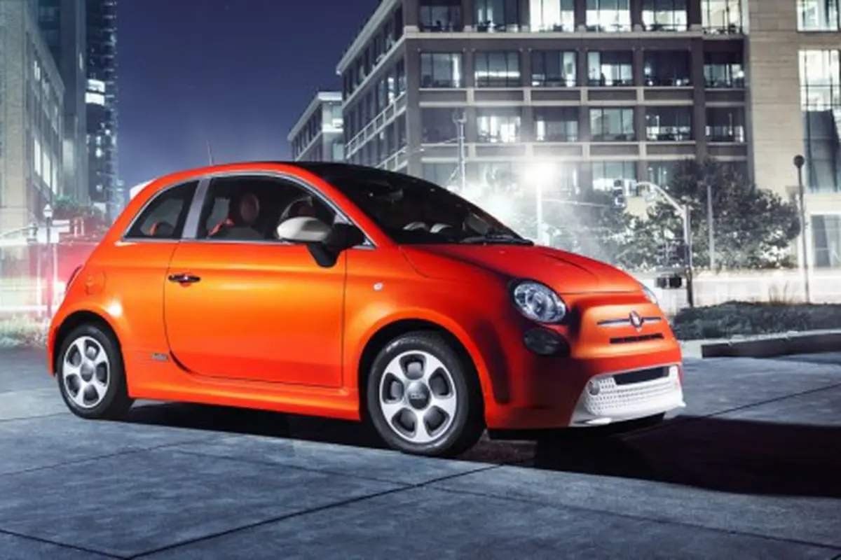 Bos Fiat Minta Konsumen Jangan Beli 500e