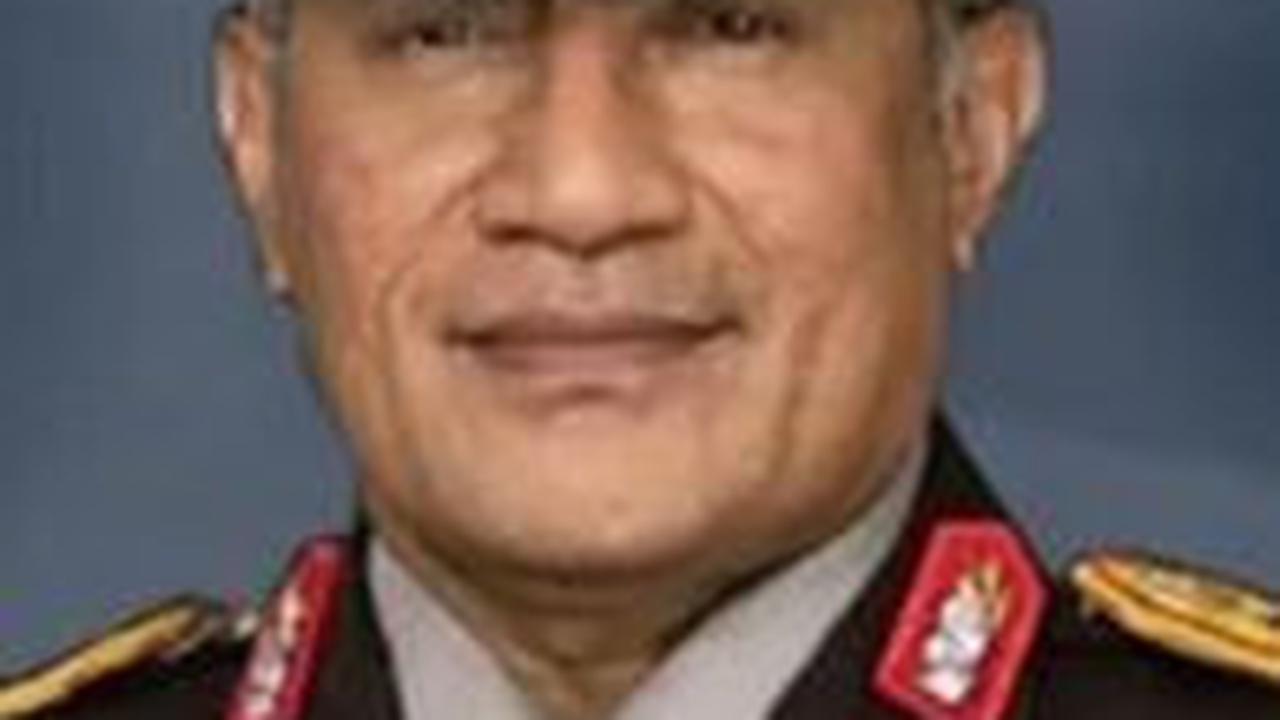 1. Komisaris Jenderal Polisi Marthinus Hukom<br>