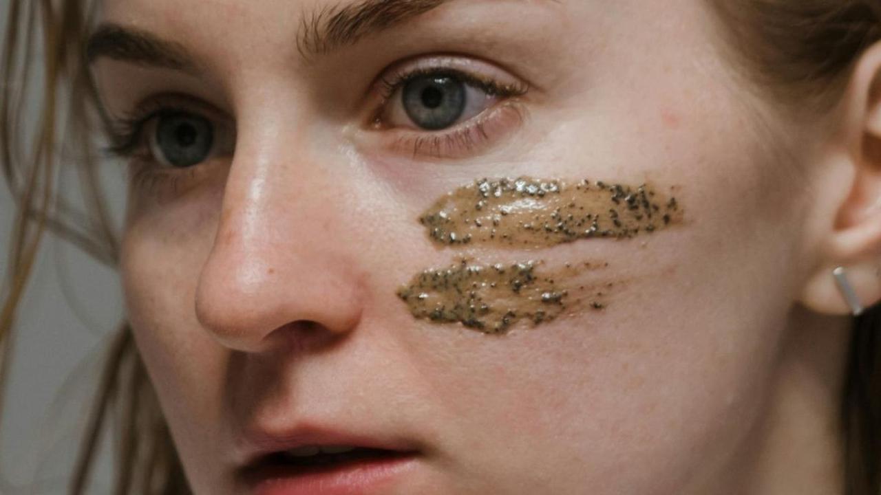 Hal yang Perlu Diperhatikan Sebelum Memakai Masker Kopi