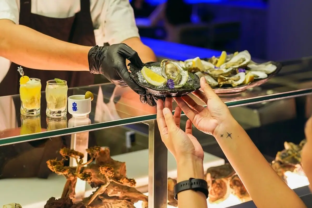 Kolaborasi Unik Oyster Dealer dan Nonna Bona Hadirkan Kuliner Laut Eksklusif di Jakarta