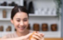Tren Live Shopping Makin Digandrungi, E-commerce Mana yang Lebih Pikat Hati Pembeli?
