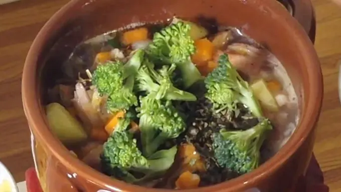 Photo: Copyright YouTube.com/Miniature Cusina