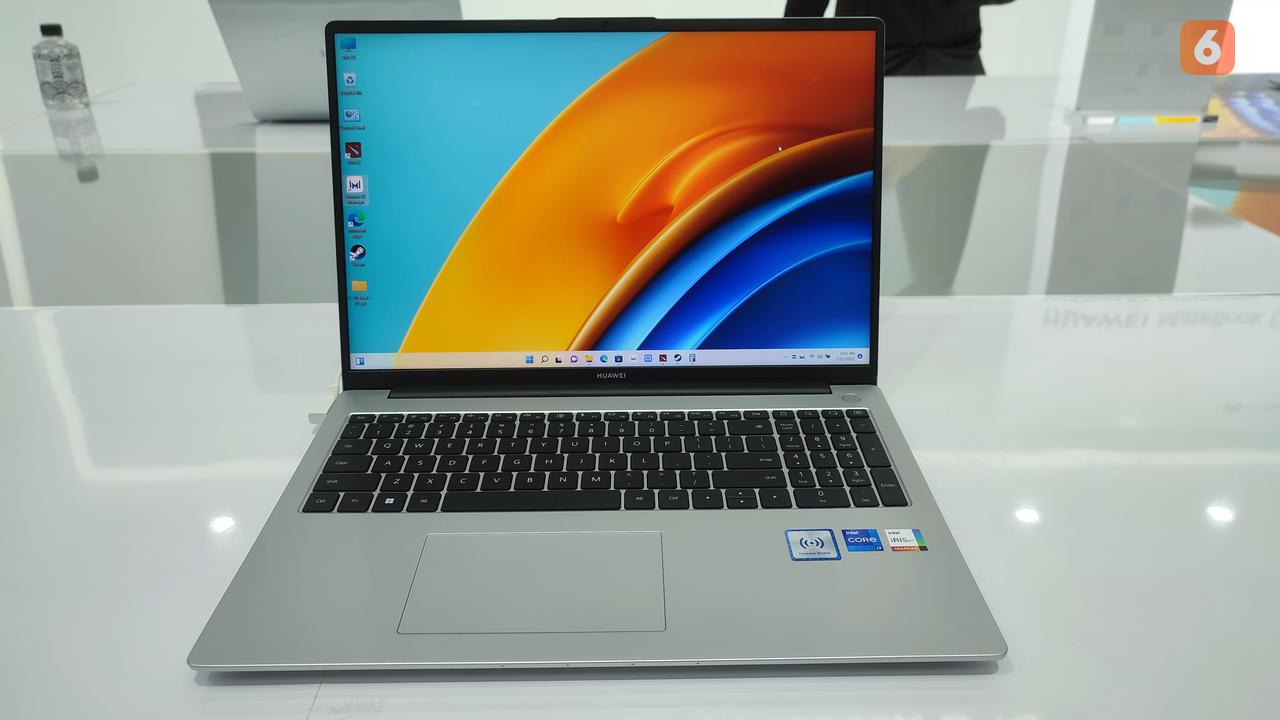 Huawei MateBook D16