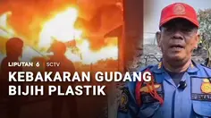 Kobaran Api Menghanguskan Gudang Pengolahan Bijih Plastik di Bekasi