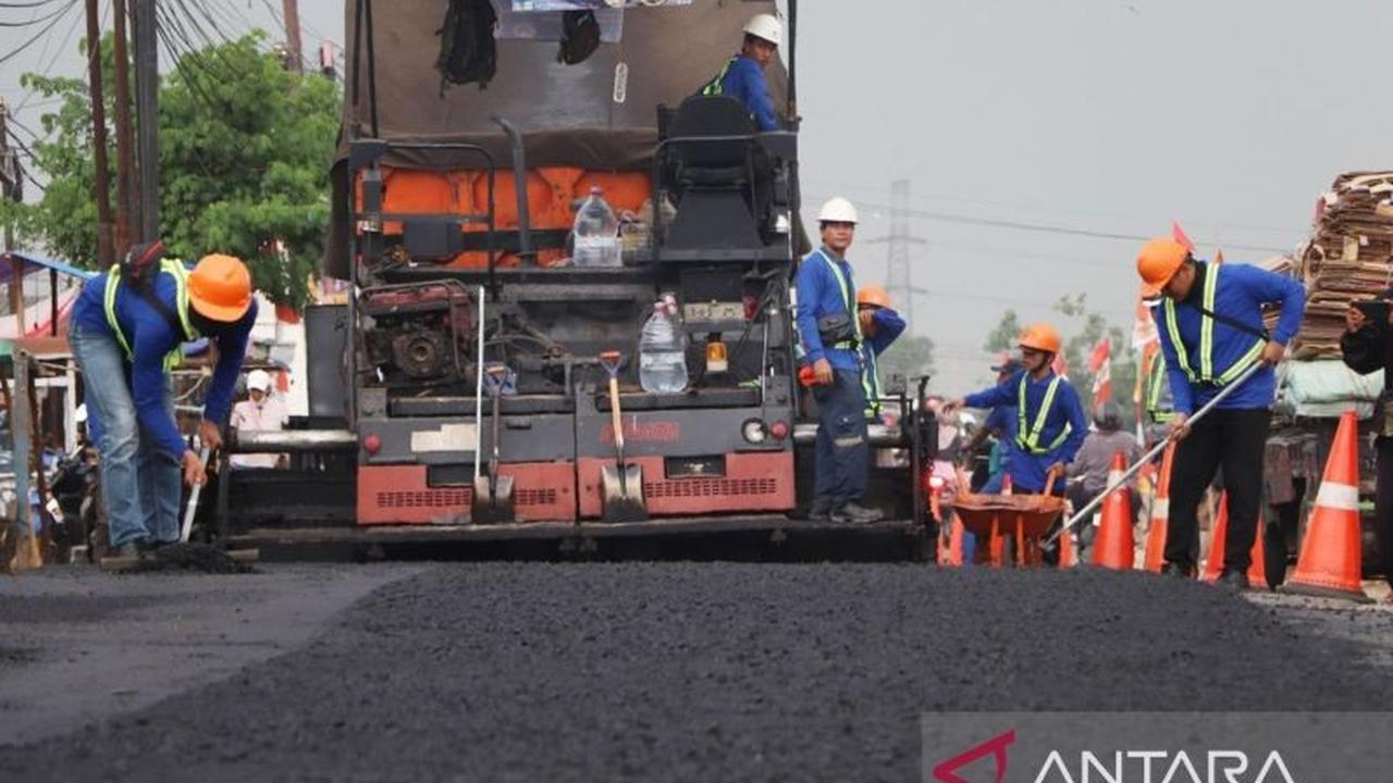 Tahukah Anda? Inovasi Aspal Limbah Plastik 'Asli Cantik' Kabupaten Bekasi Hemat Biaya Pembangunan Jalan Hingga 50 Persen!