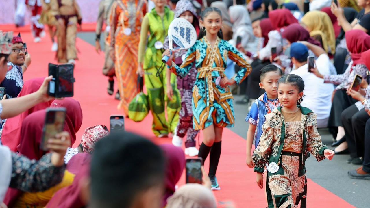 Fashion Lorong Bambu