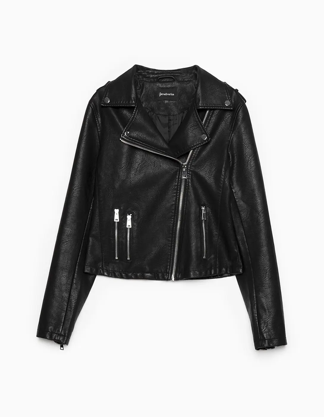 Leather look biker jacket, bisa bikin kamu tampil maskulin ala Emma Watson dengan sentuhan boots. (Image: stradivarius.com)