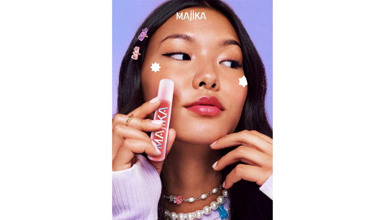Rahasia Makeup Imlek yang Bikin Wajah Fresh dan Auto Di-approved Camer