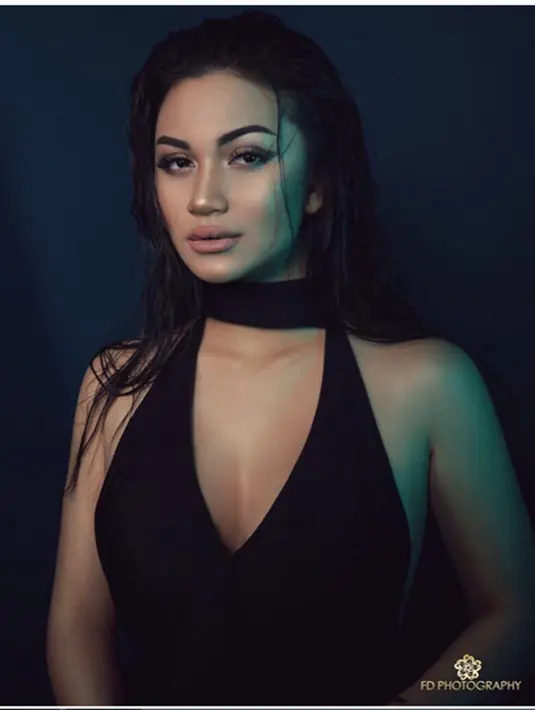 Menurut Ariel Tatum, selama ini orang-orang terdekatnya tidak mempermasalahkannya. Dukungan dari orang-orang sekitarnya, dan yang dilakukan selama ini yang penting adalah bisa membuatnya nyaman. (Instagram/arieltatum)